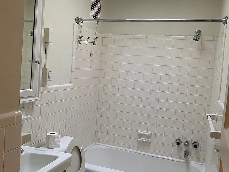 199 W City Ave #C5 — Photo 5