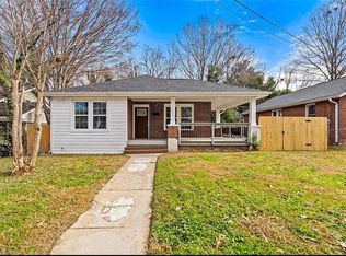 2521 Greenway Ave, Winston Salem, NC 27105