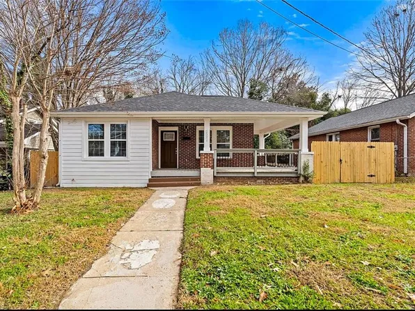 2521 Greenway Ave, Winston Salem, NC 27105