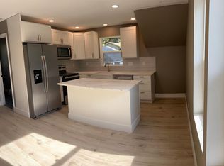 1215 Union Ave #B, Steilacoom, WA 98388