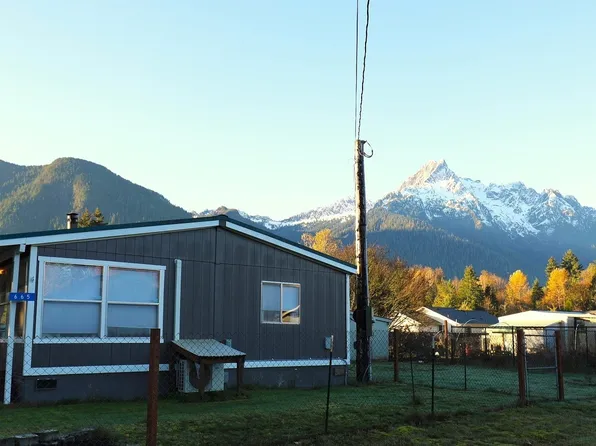 665 Commercial Avenue, Darrington, WA 98241