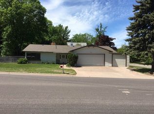 1409 N McClellan Ave, Marquette, MI 49855