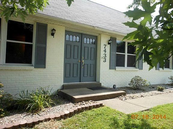 3rd image of 7433 Oakdale Dr
