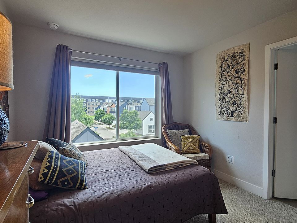 1st image of 5634 W 11th Pl