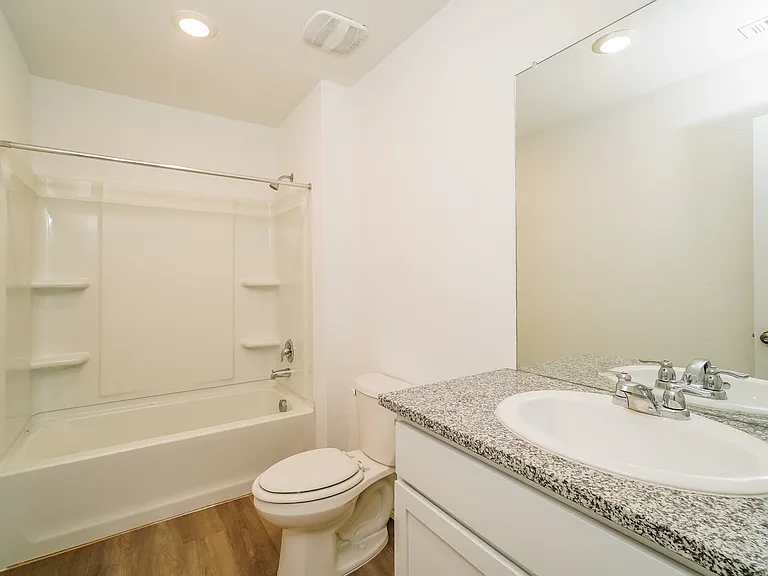 435 Filibusters Trl — Photo 14