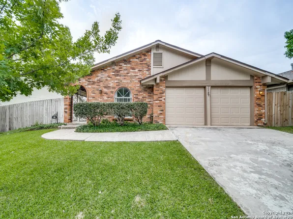 112 AMISTAD BLVD, Universal City, TX 78148