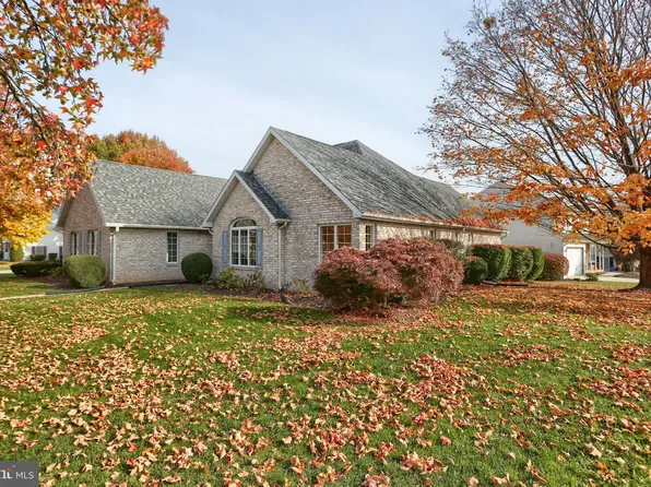 3 Beltsville Dr, Mechanicsburg, PA 17050