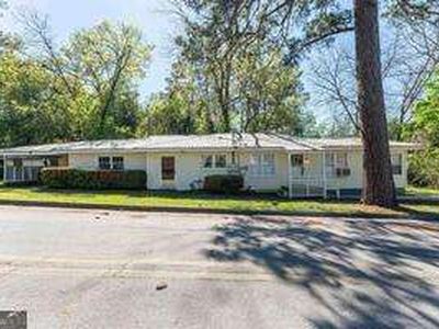 1211 Pinewood Dr SE #A & B, Milledgeville, GA, 31061