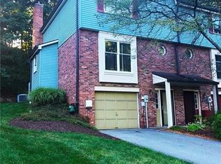 901 Cottingham Dr, Allison Park, PA 15101