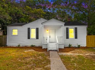 2706 Saratoga Rd, North Charleston, SC 29405