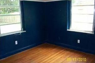 4th image of 137 NE 86th St
