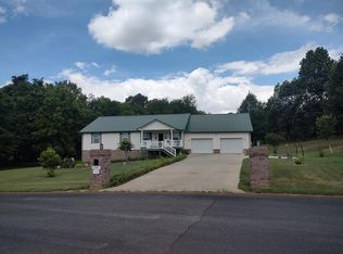 157 Brookfield Ln, Chatsworth, GA 30705