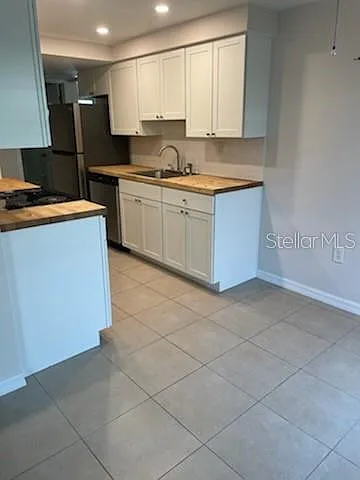 2 bed, 2.0 bath, 1760 sqft, $3,000 — Photo 4