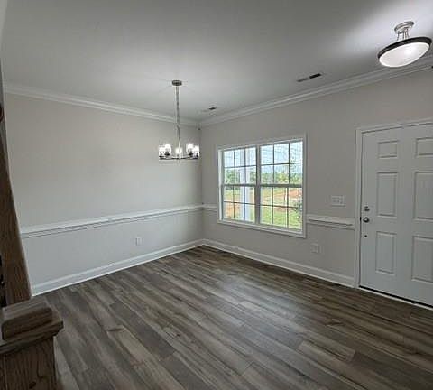 4th image of 1311 Dandridge Dr