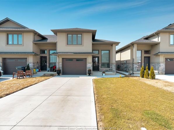107 Peters St, Essex, ON N8M 0B1