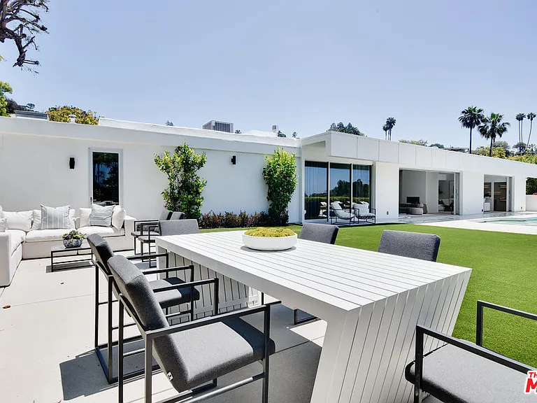 8908 Alto Cedro Dr — Photo 34