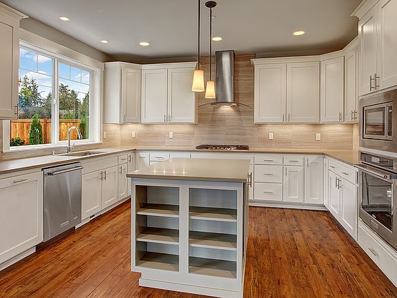 Beautiful Quartz & Stainless