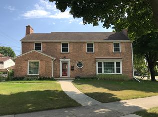 1601 E Olive St, Milwaukee, WI 53211