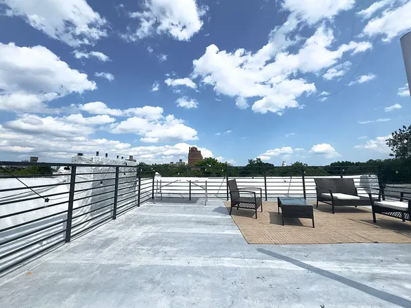 442 East Ninth Street image 9 of 9