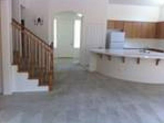 2nd image of 6857 Arrowhead Lake Ct