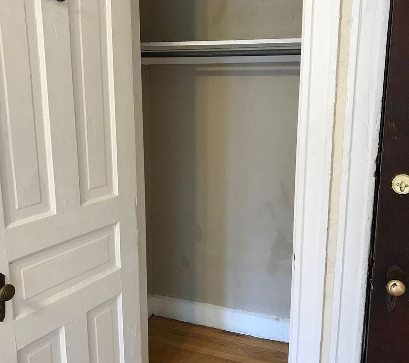 1st image of 1515 E Kane Pl #39