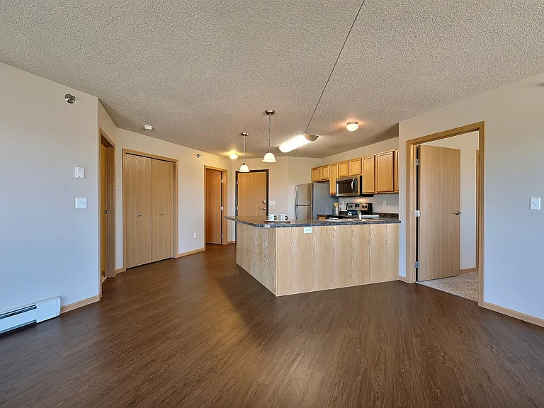 Fargo, ND East Bridge Apartments | Kitchen