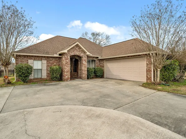 15 Sunline Dr, Petal, MS 39465