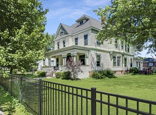 139 S Elm St, Paxton, IL 60957