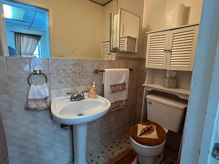 2826 Tiemann Ave — Photo 8