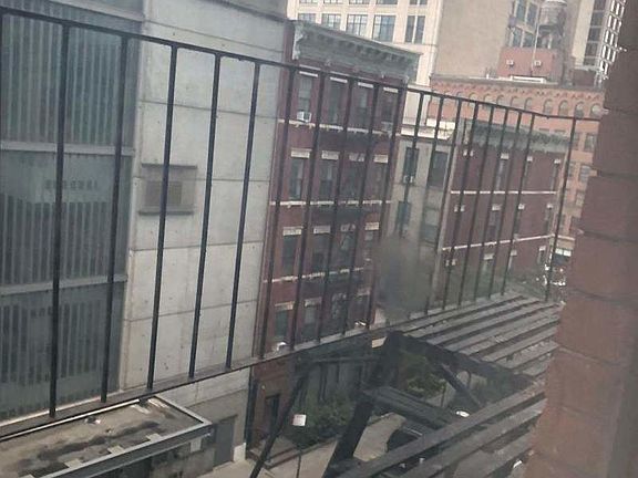 5th image of 447 W 37th St #5FF