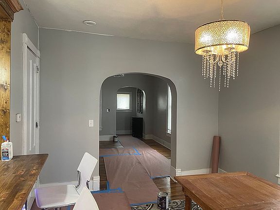 5th image of 503 W Oakland Ave