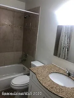 210 Pierce Ave #C — Photo 7