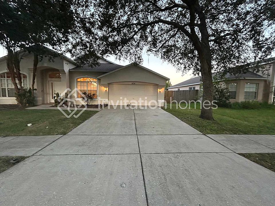 1st image of 434 Country Vineyard Dr