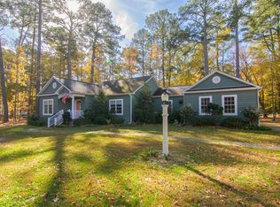 28272 Fairway Dr, Melfa, VA 23410