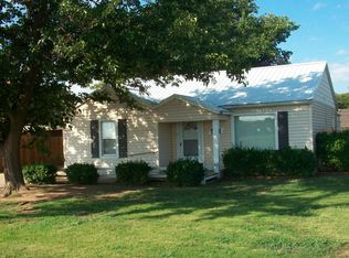 501 Canyon St, Plainview, TX 79072