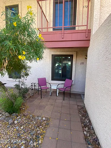 455 Delaware Dr #171 Photo 1