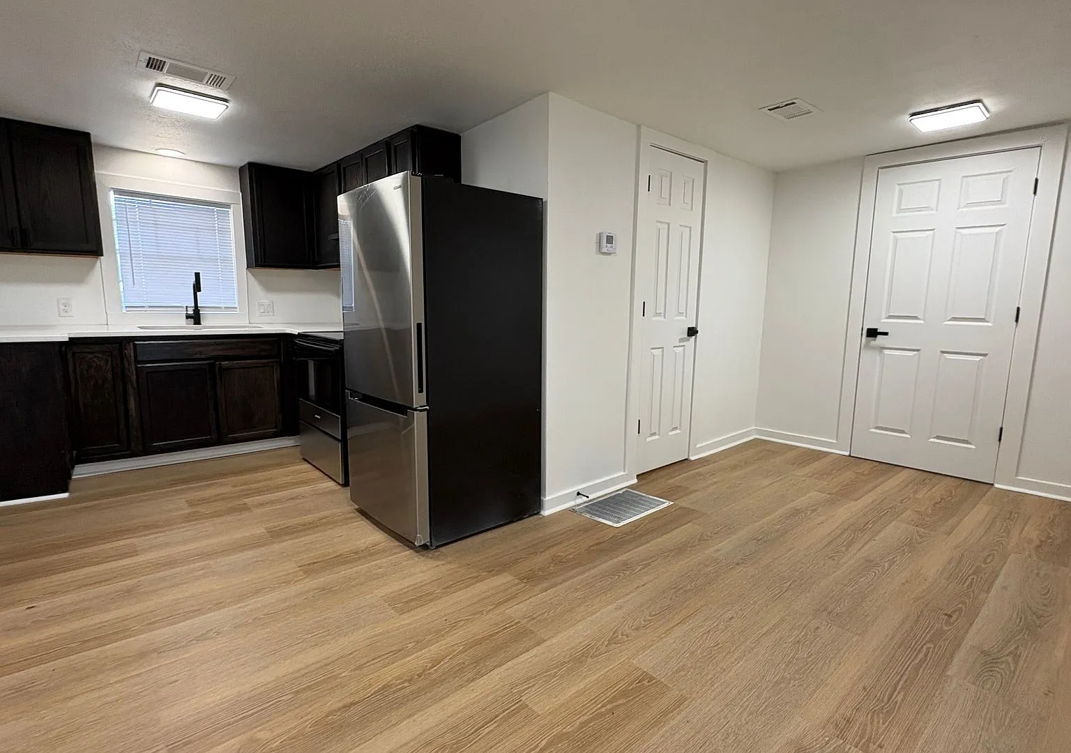 Conway St. Apartments — Photo 4