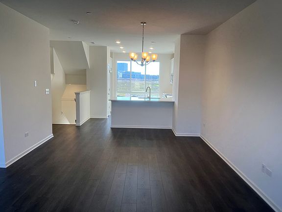 4th image of 2226 Venture Dr
