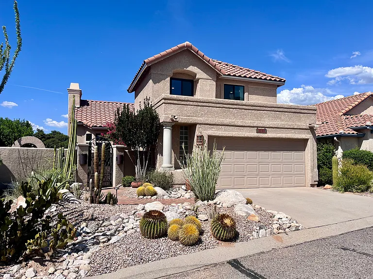 1715 E Deer Shadow Ln — Photo 2