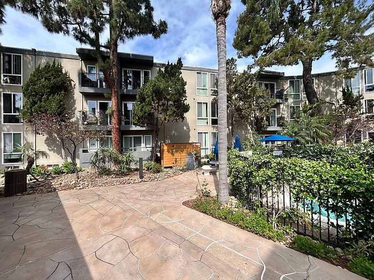4860 Rolando Ct #10 — Photo 12