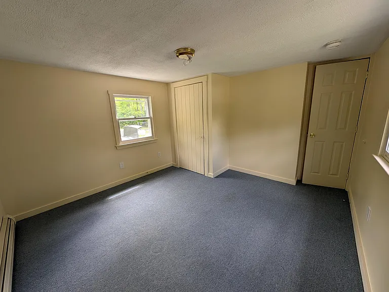 22 Jenny Ln — Photo 27