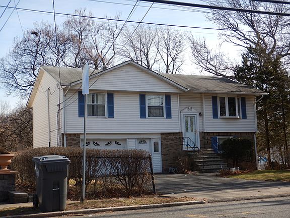 2nd image of 179 Lafayette Pl