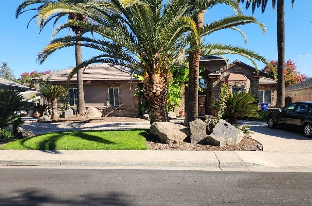 424 S Kingswood Pkwy, Reedley, CA 93654 Zillow