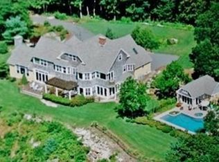 7 Big Rock Rd, Manchester, MA 01944