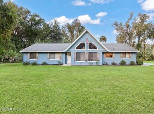 102 N Tuscawilla Rd, San Mateo, FL 32187