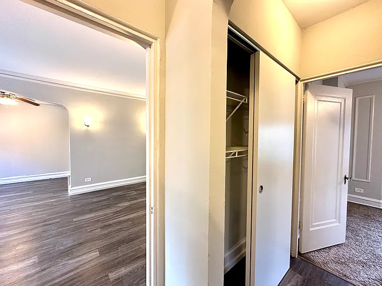 1033 W Loyola Ave #208 — Photo 8