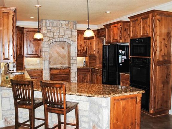 3rd image of 1115 Timber Creek Dr