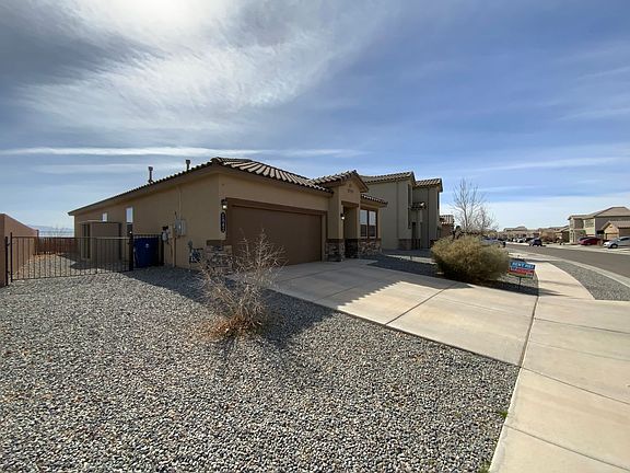 2nd image of 1841 Valle Vista Rd NW