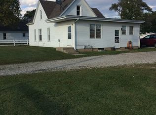 572 Rr 3, Vandalia, IL 62471