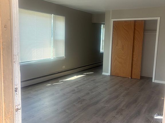 3rd image of 1340 N Main St #D11